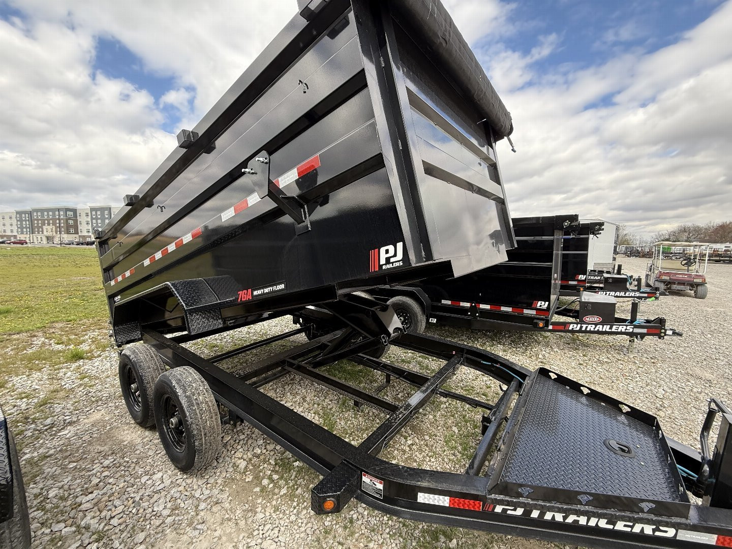 New 2025 PJ Trailers DM142 Dump Trailer 83X14 TA (GVW:14000) BLACK