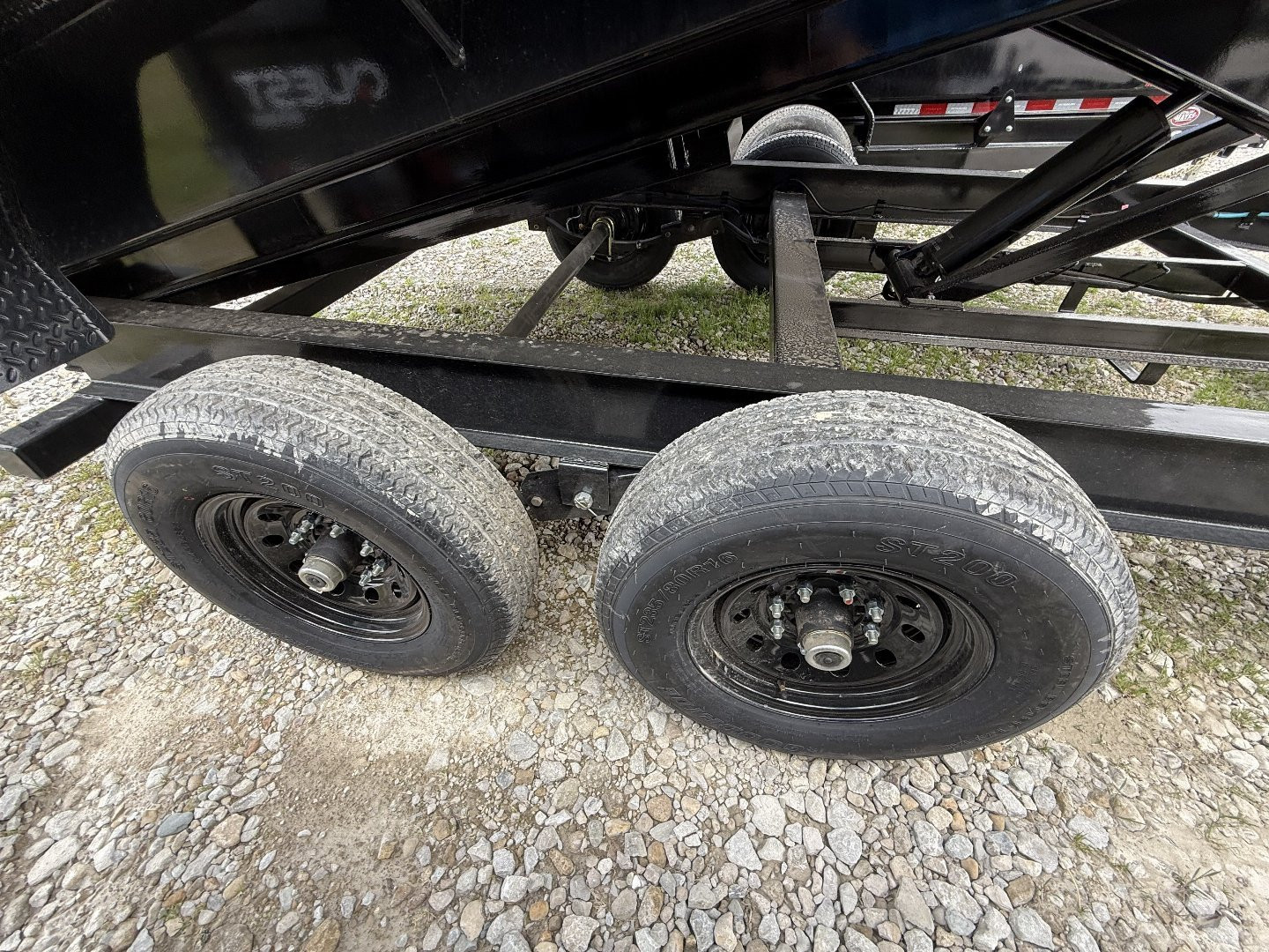 New 2025 PJ Trailers DM142 Dump Trailer 83X14 TA (GVW:14000) BLACK