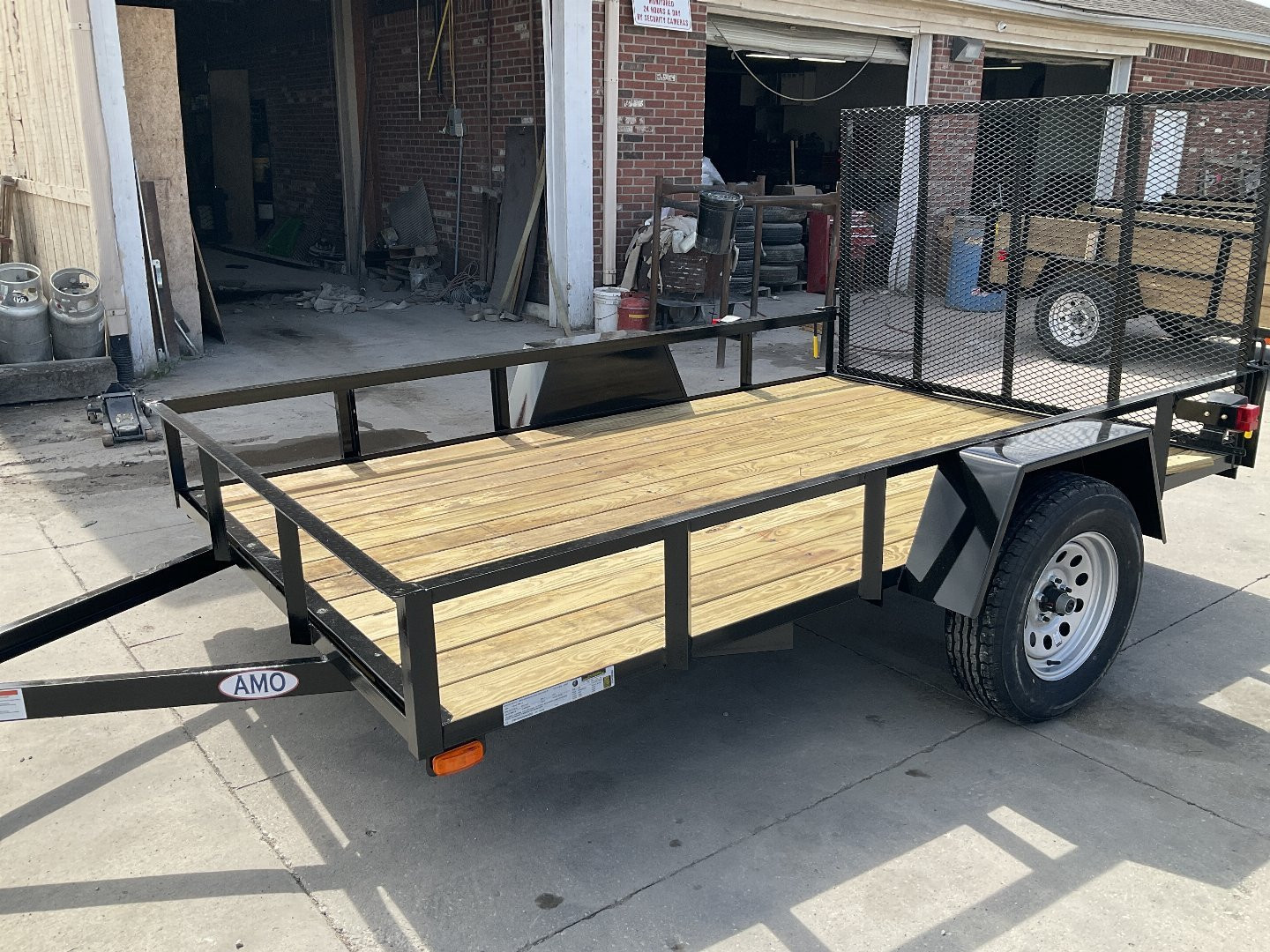 New 2025 AMO US101 Utility Trailer 76X10 SA LOWSIDE (GVW:2990)BLACK