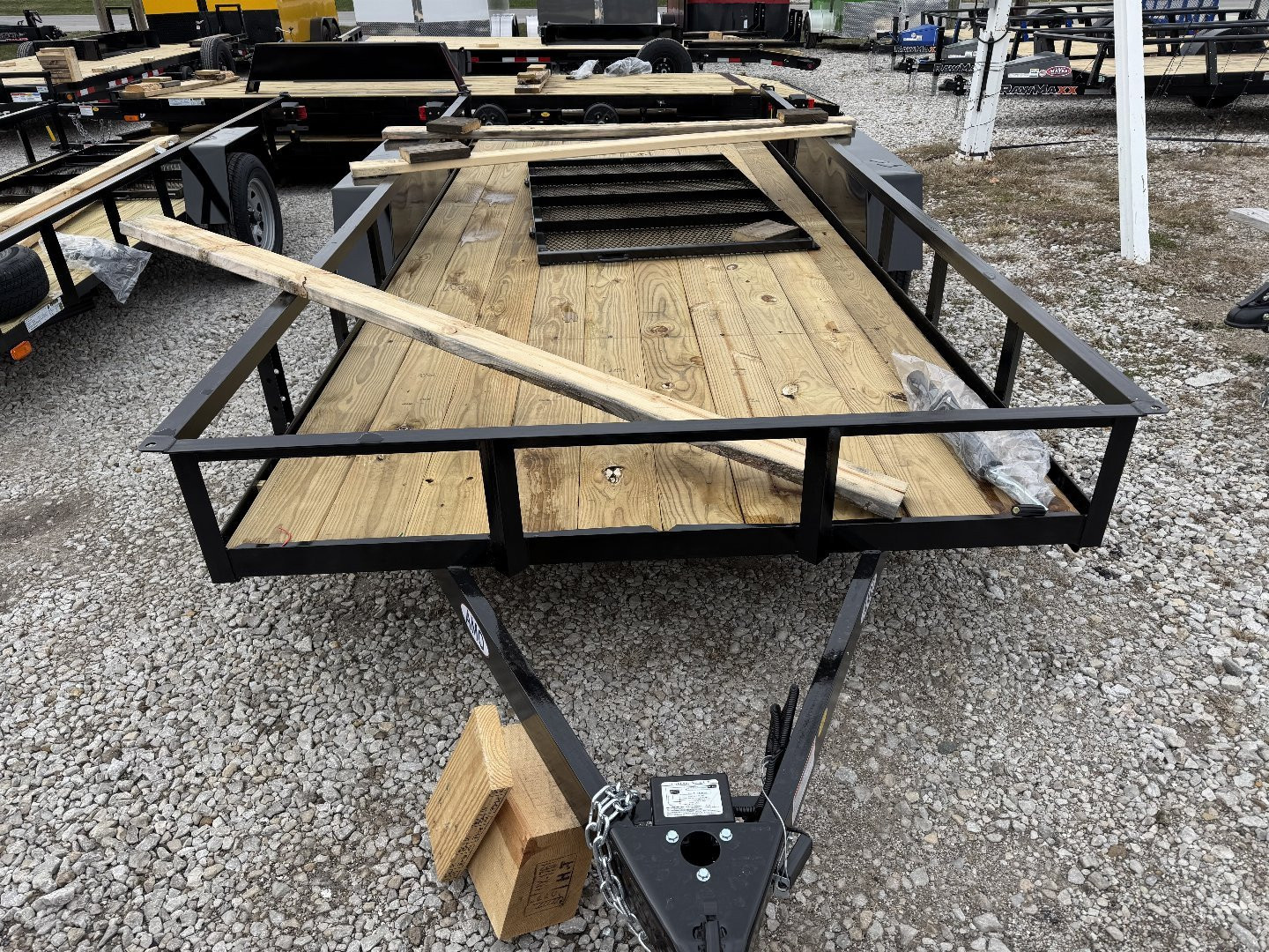 New 2025 AMO UT162 Utility Trailer 76X16 TA LOWSIDE(GVW:7000)BLACK