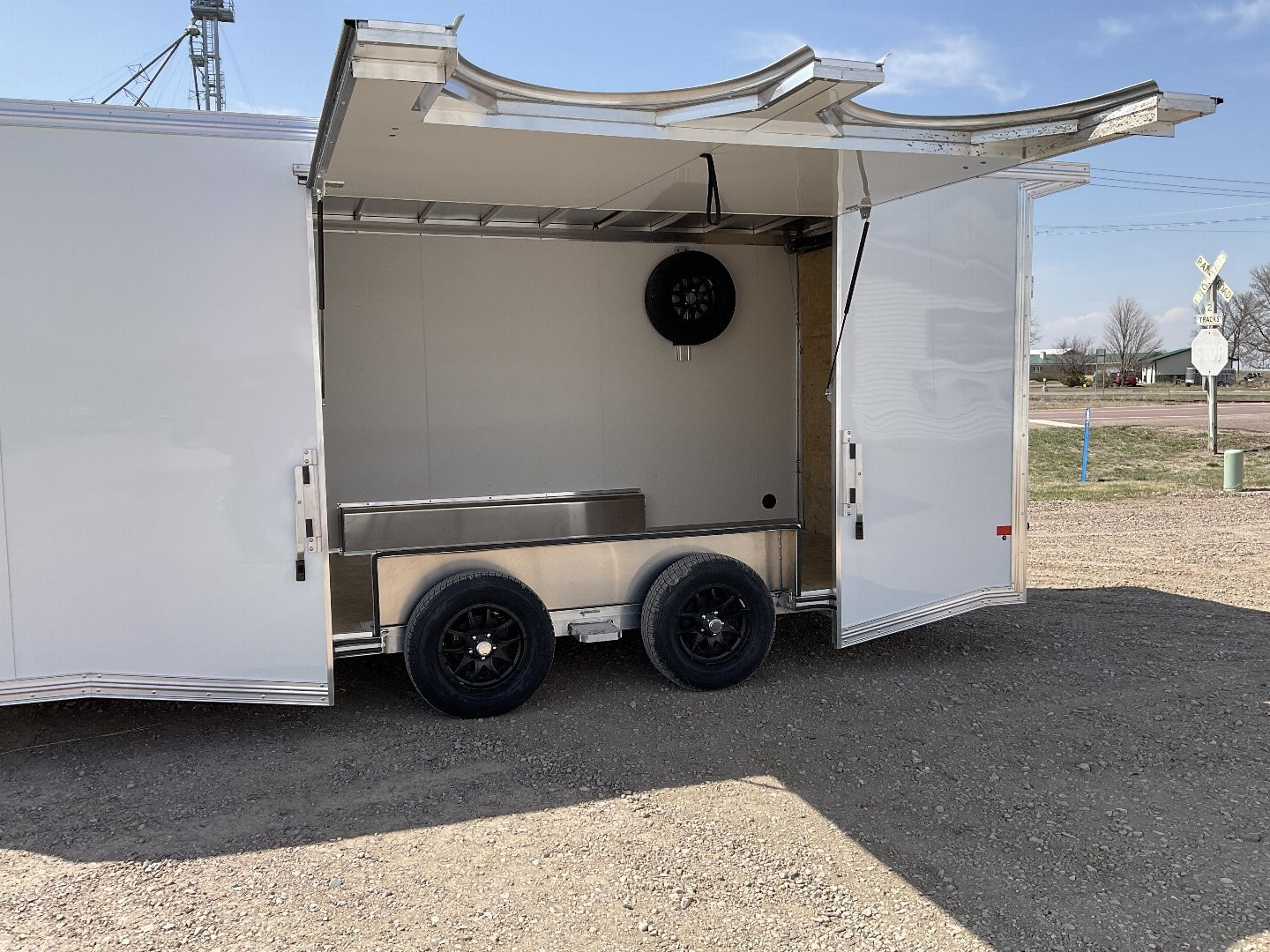 New 2025 ALCOM EZEC8.5X20CH Car Hauler
