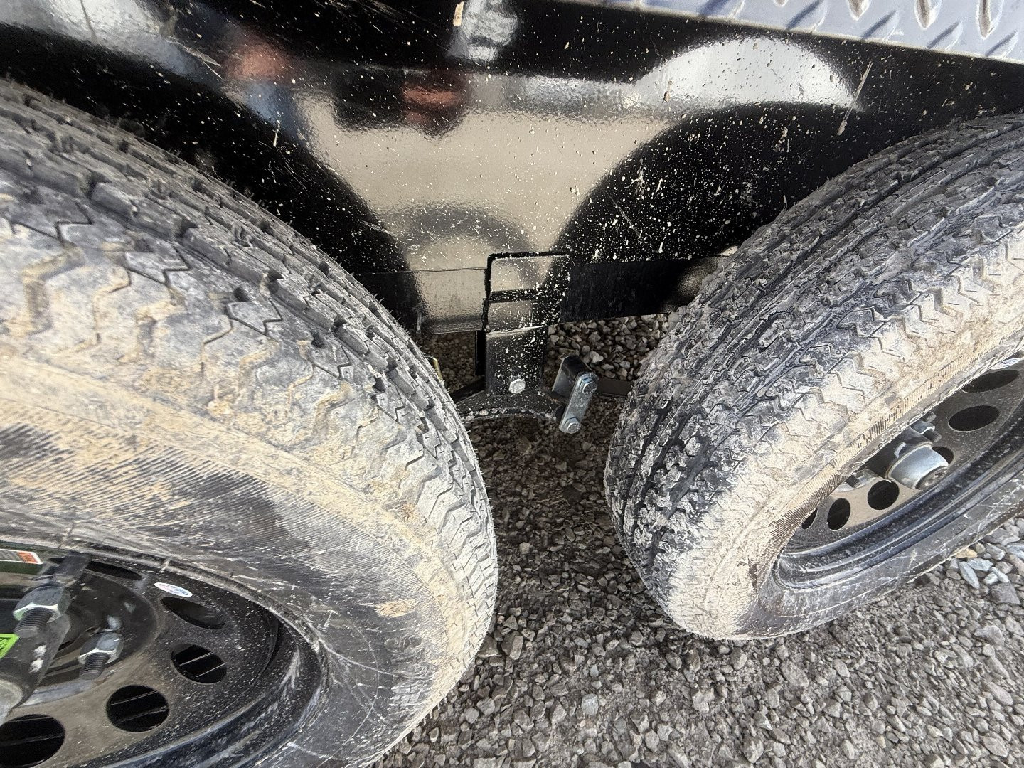 New 2025 Liberty LC7K83X18C4DT Car Hauler 83X18 TA DOVETAIL (GVW:7000) MIDNIGHT BLACK