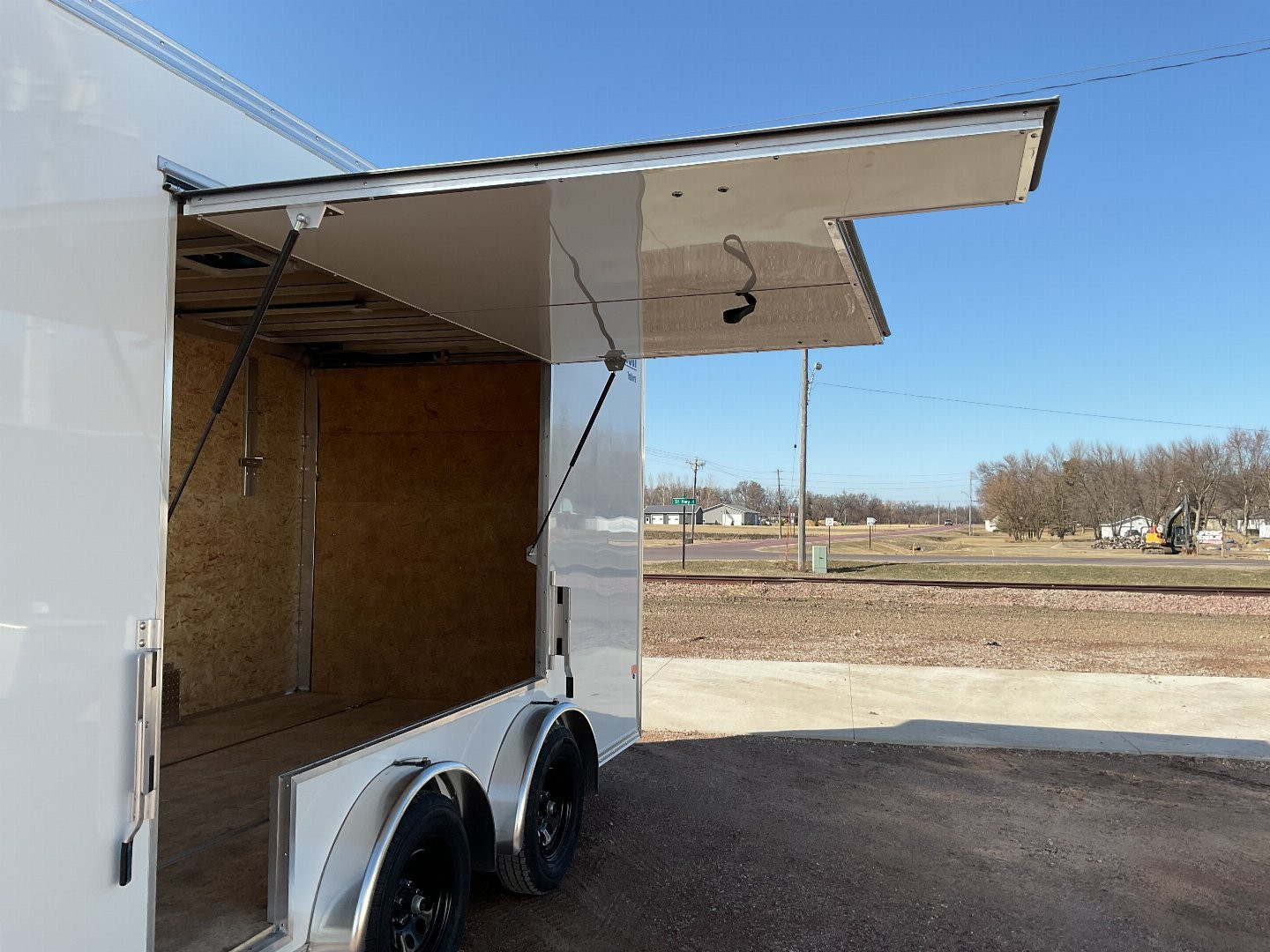 New 2025 ALCOM MEC7.5X16UTV Cargo / Enclosed Trailer
