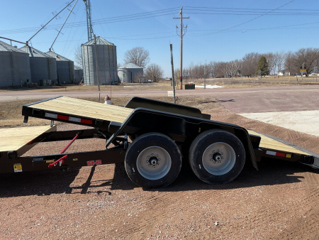 New 2025 Behnke TBCT2216ET