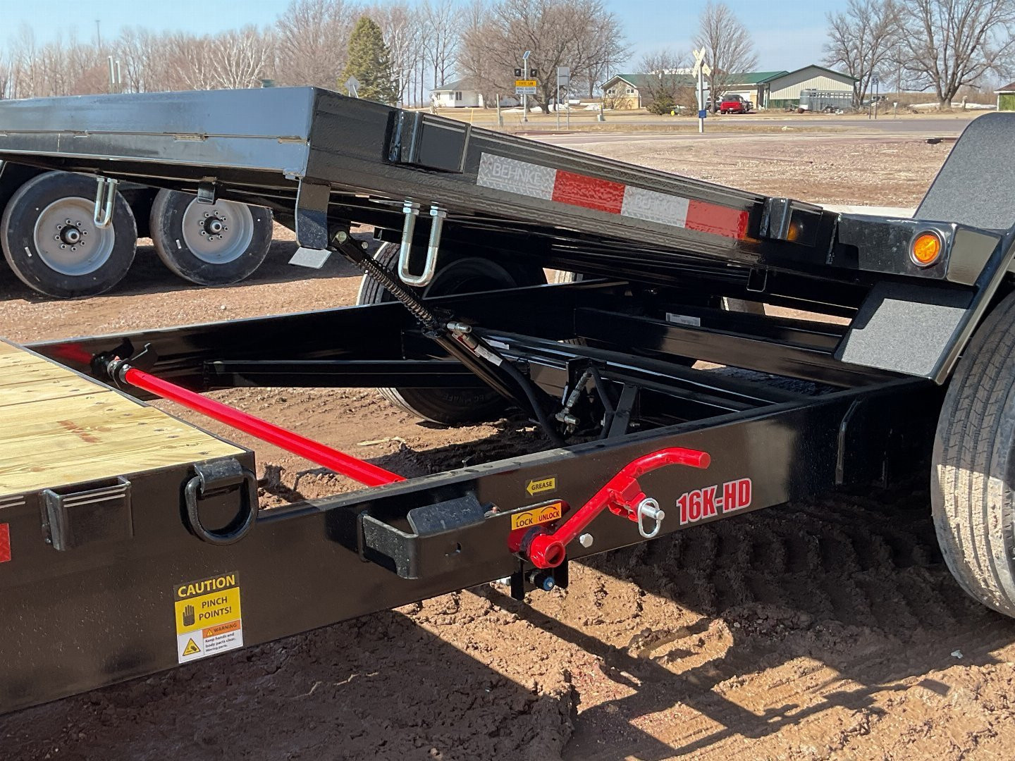 New 2025 Behnke TBCT2216ET