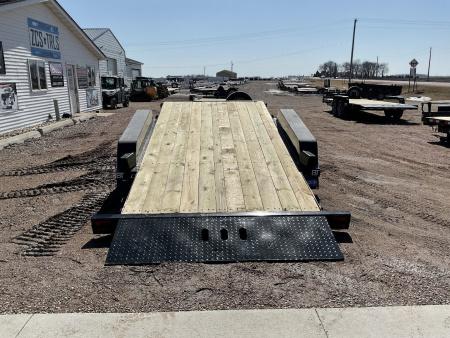 New 2025 Behnke TBCT2216ET