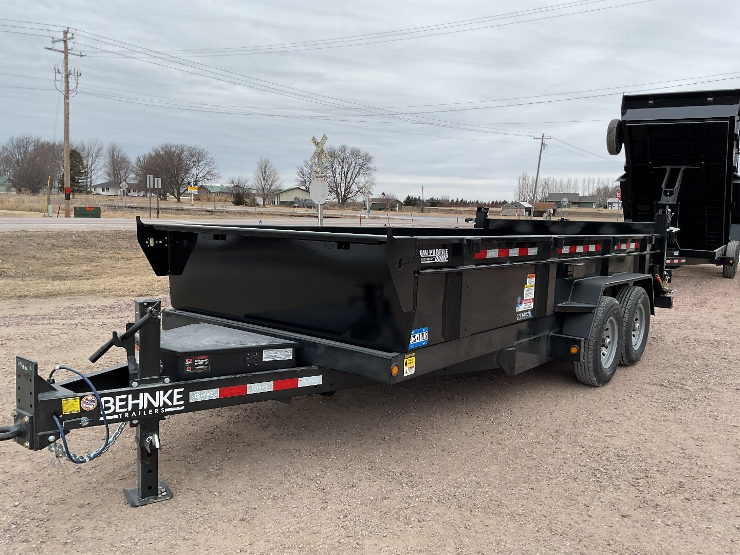 New 2025 Behnke LPD83X16E702 Dump Trailer