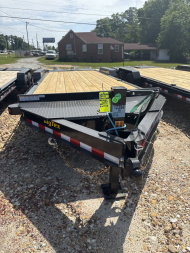 New 2025 Big Tex Trailers 16EH-22D3A-MRBK Equipment Trailer