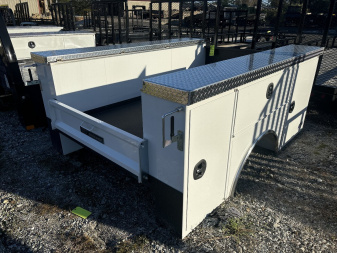 New 2024 CM TRUCK BEDS CB 8'6 Service Body Flip Top