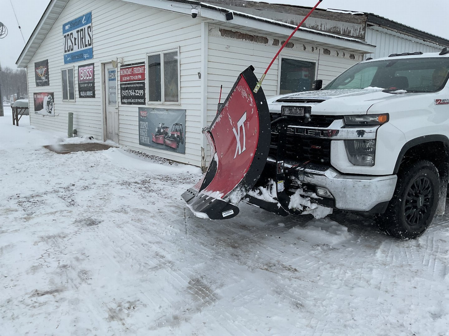 New 2025 BOSS 8'2" POLY-V XT Snow Plow