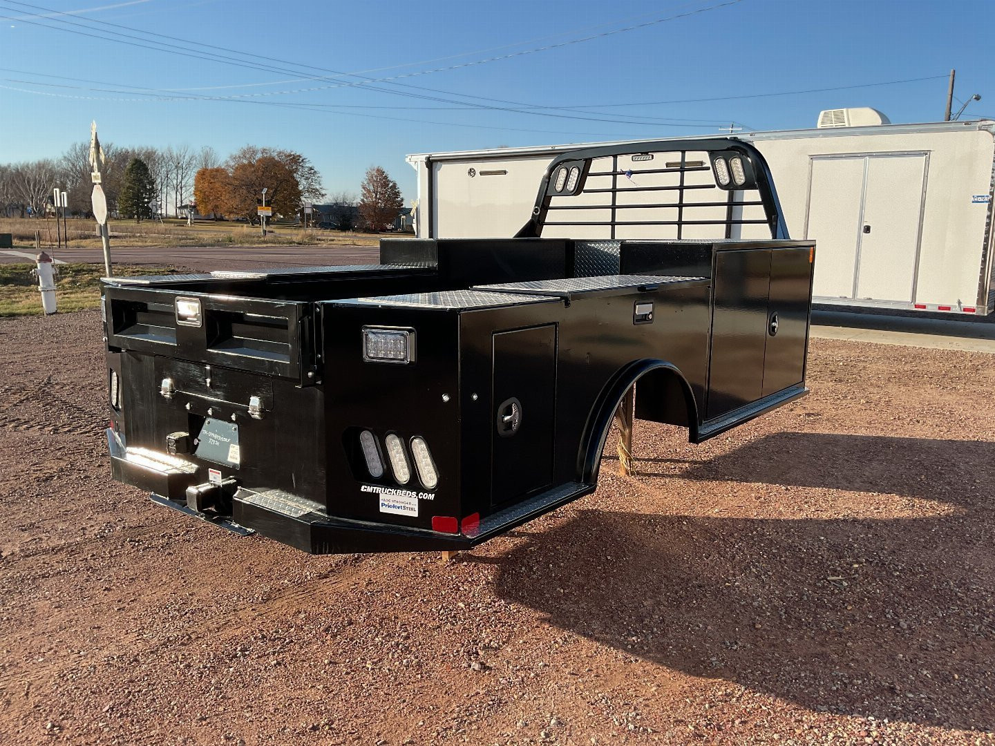 New 2026 CM Truck Beds TM 11'4/94/84/34 SD DLX Truck Bodies
