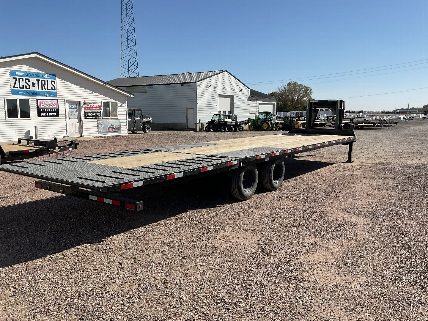 New 2025 H&H Trailers TH25+9HTHD-GN-259 Equipment Trailer
