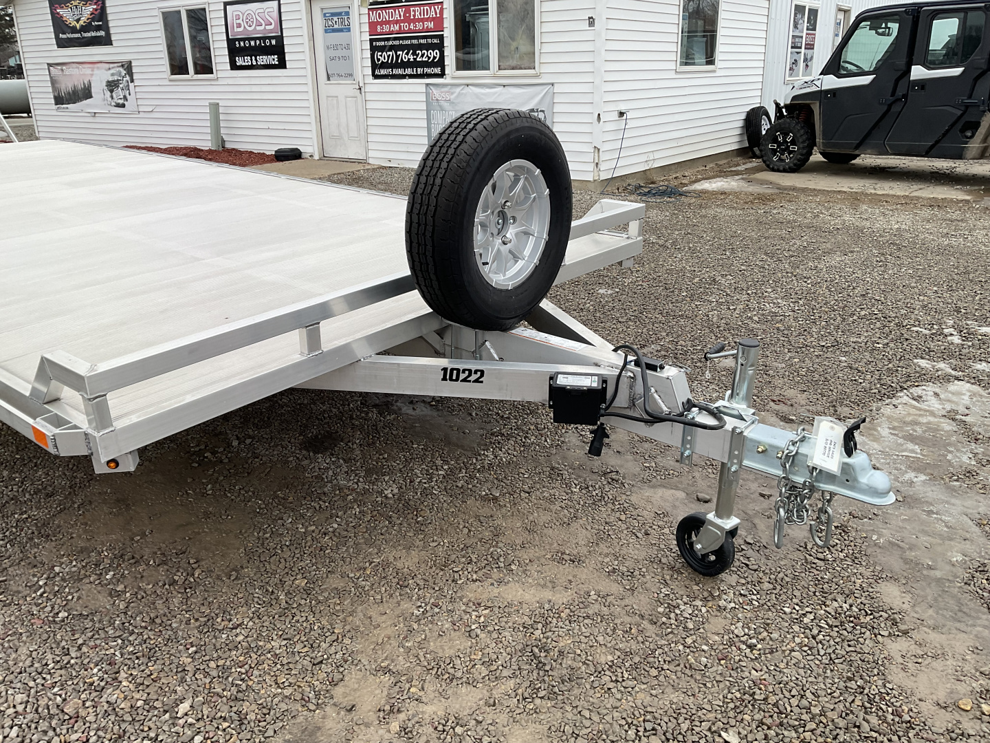 New 2025 Aluma 1022-BT Landscape Trailer