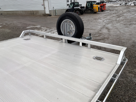 New 2025 Aluma 1022-BT Landscape Trailer