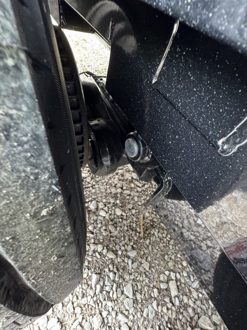 New 2025 Behnke TBCT2220ET-10K Tilt Trailer 83X22 TA PARTIAL TILT (GVW:20000) BLACK