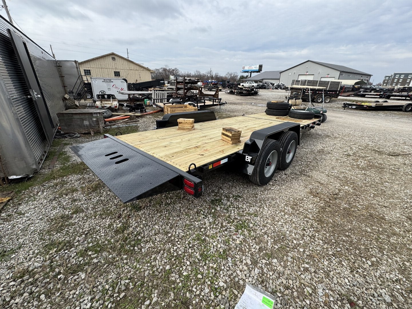 New 2025 Behnke TBCT2220ET-10K Tilt Trailer 83X22 TA PARTIAL TILT (GVW:20000) BLACK