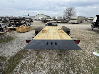 New 2025 Behnke TBCT2220ET-10K Tilt Trailer 83X22 TA PARTIAL TILT (GVW:20000) BLACK