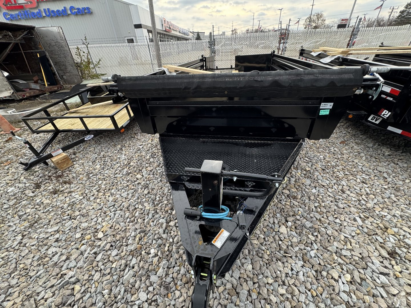 New 2025 PJ Trailers DV142 Dump Trailer 83X14 TA SPLIT GATE(GVW:15400) BLACK