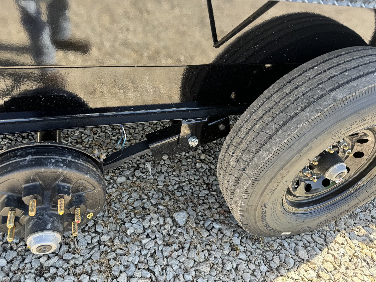 New 2024 PJ Trailers DV142 Dump Trailer 83X14 TA SPLIT GATE(GVW:14000) BLACK