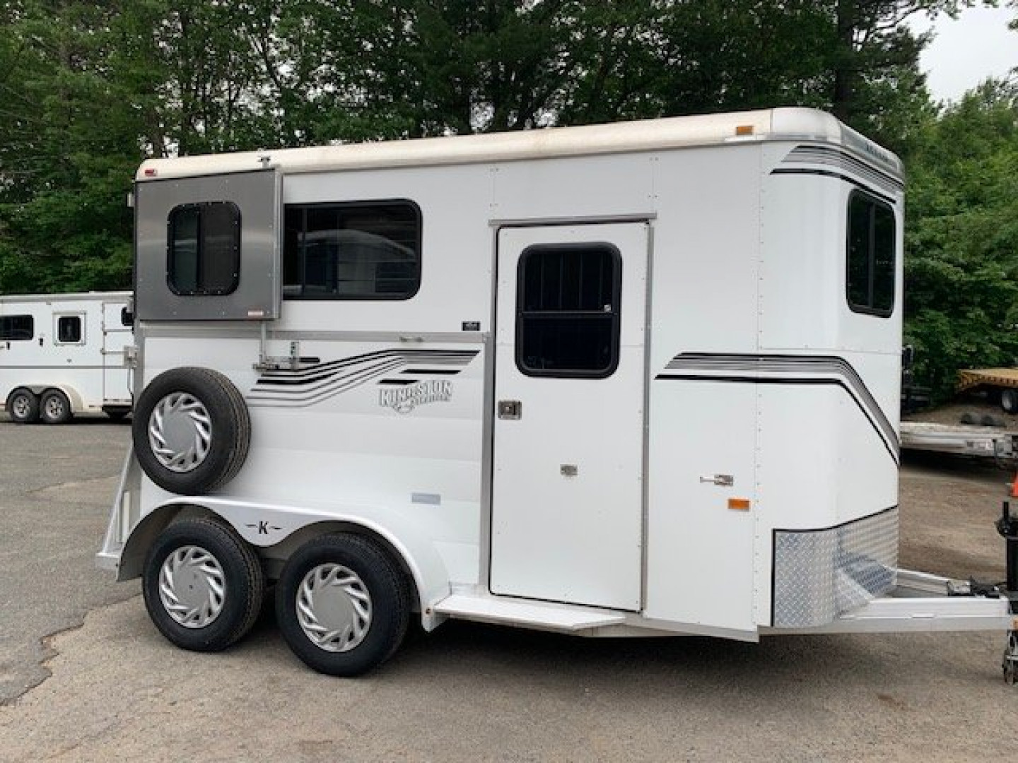 Used 2017 Kingston Trailers 2h Elite Horse Trailer