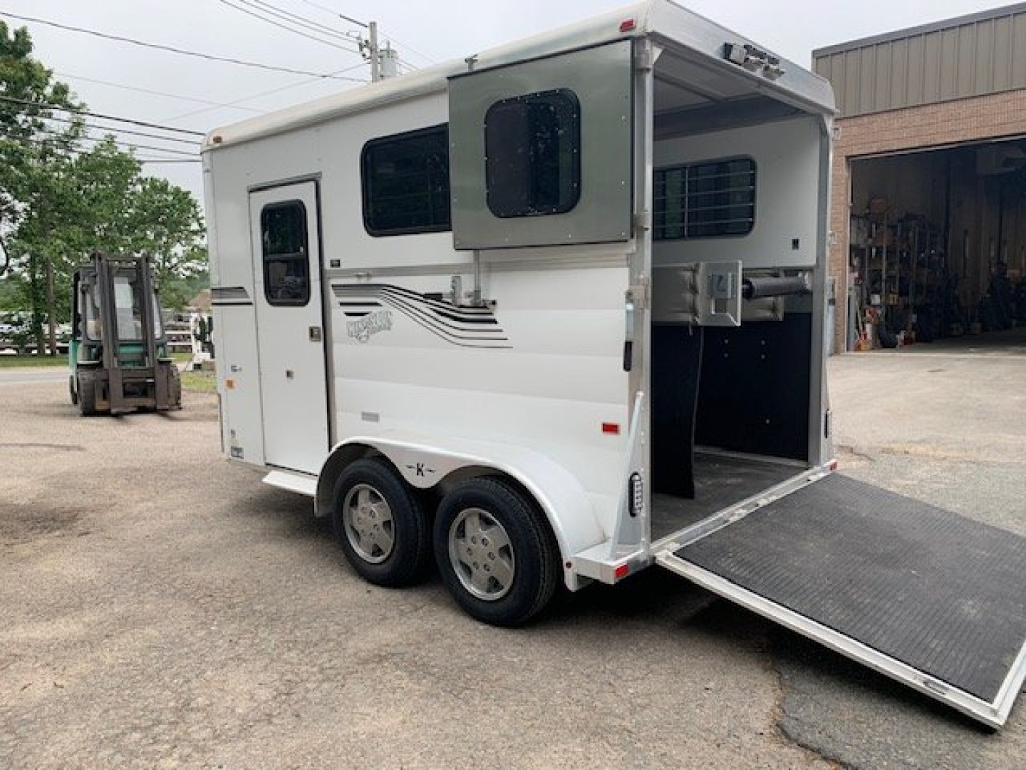 Used 2017 Kingston Trailers 2h Elite Horse Trailer