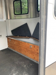 Used 2017 Kingston Trailers 2h Elite Horse Trailer