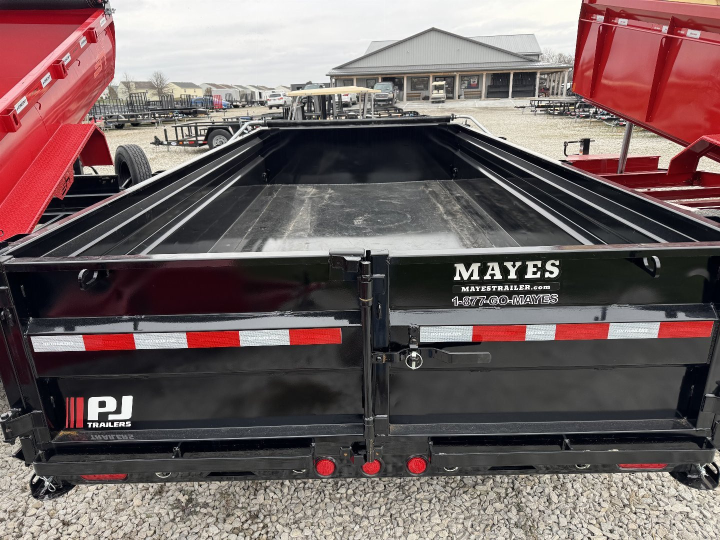 New 2025 PJ Trailers DV142 Dump Trailer 83X14 TA SPLIT GATE(GVW:15400) BLACK