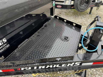 New 2025 PJ Trailers DV142 Dump Trailer 83X14 TA SPLIT GATE(GVW:15400) BLACK