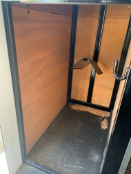 Used 2004 Trailers USA 2h D/room Horse Trailer