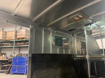 Used 1999 Sooner 4h / 6h gn Horse Trailer