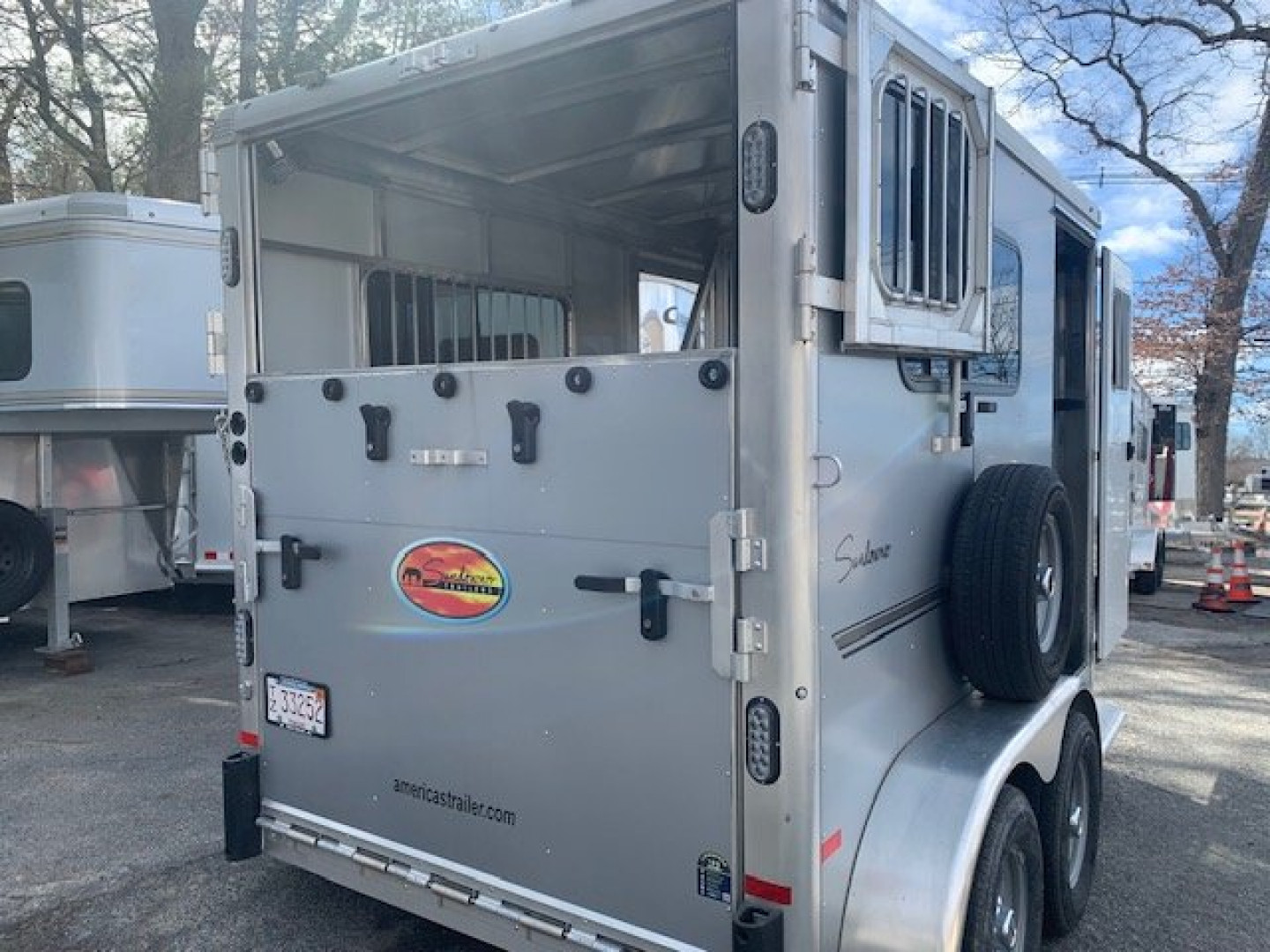 Used 2022 Sundowner Trailers 2h Elite BP Horse Trailer