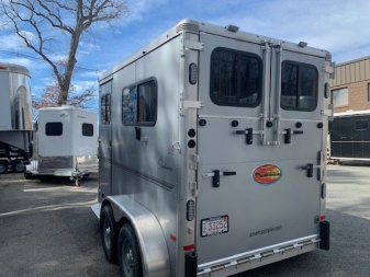 Used 2022 Sundowner Trailers 2h Elite BP Horse Trailer