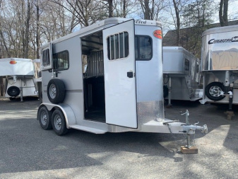 Used 2022 Sundowner Trailers 2h Elite BP Horse Trailer