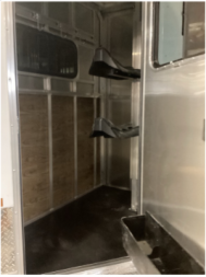 New 2025 Frontier Trailers 2h D/room Horse Trailer