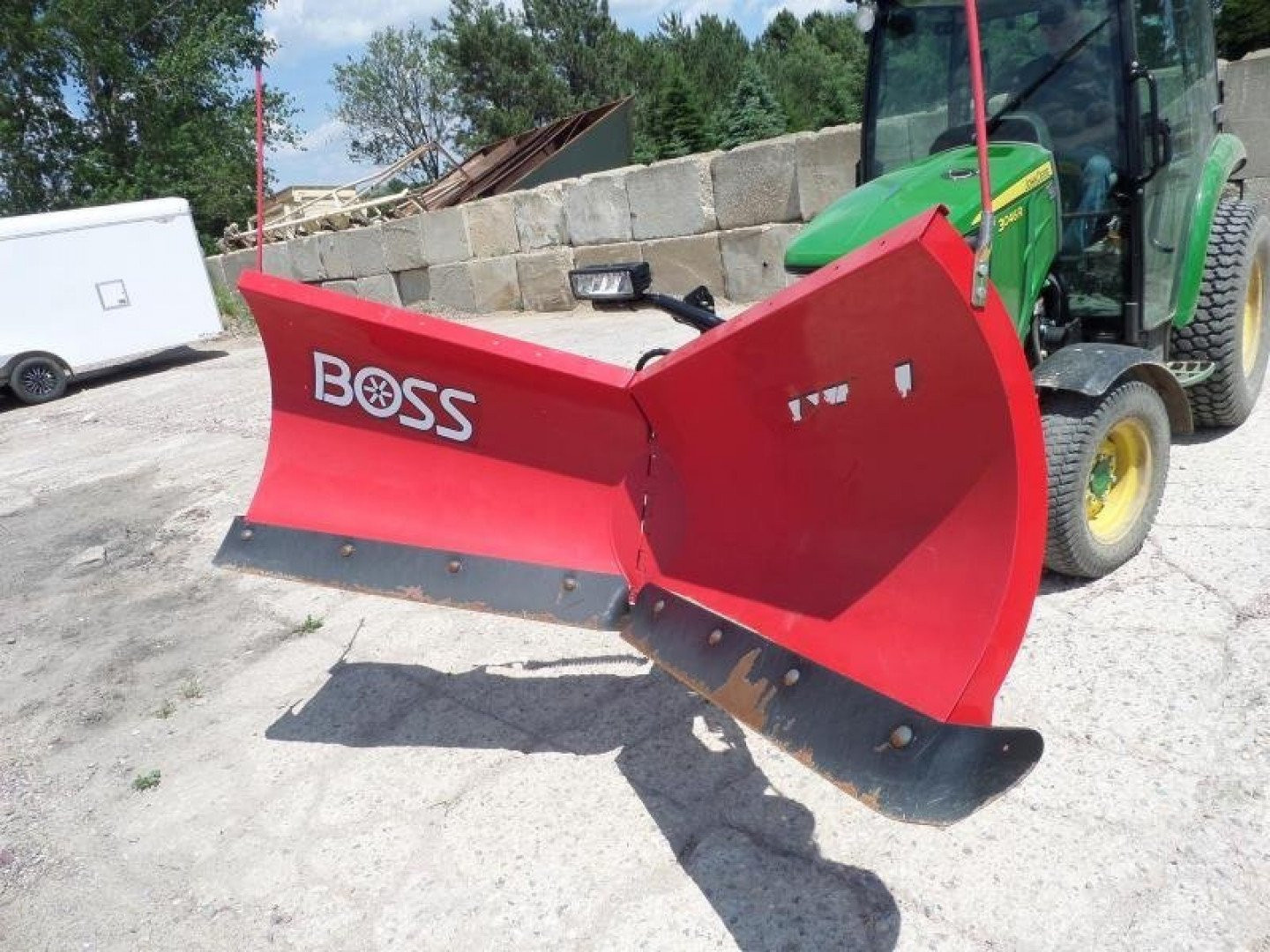 New 2025 BOSS 7'6" htx v-plow Snow Plow