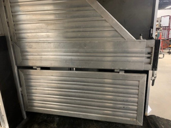 Used 2008 Cimarron Trailers 2+1 gn Horse Trailer