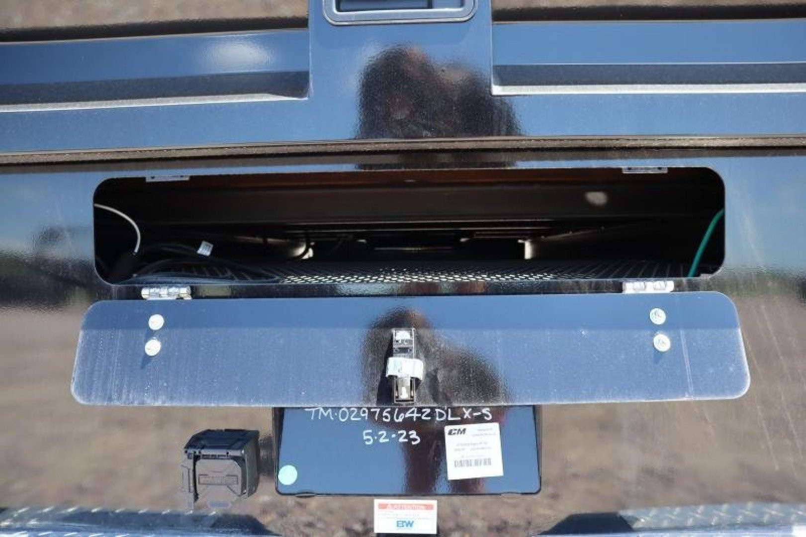 New 2026 CM Truck Beds TM DELUXE 8'6/97/56/42 GM Truck Bed
