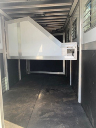 Used 2012 Eclipse 3h Slant Bumper Pull Horse Trailer