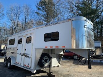 Used 2008 Cimarron Trailers 2h G/N D/Room Horse Trailer