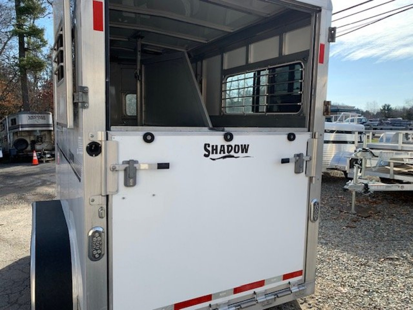 Used 2009 Shadow 2H Thorobrd Horse Trailer