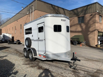 Used 2009 Shadow 2H Thorobrd Horse Trailer