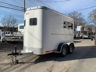 Used 2009 Shadow 2H Thorobrd Horse Trailer