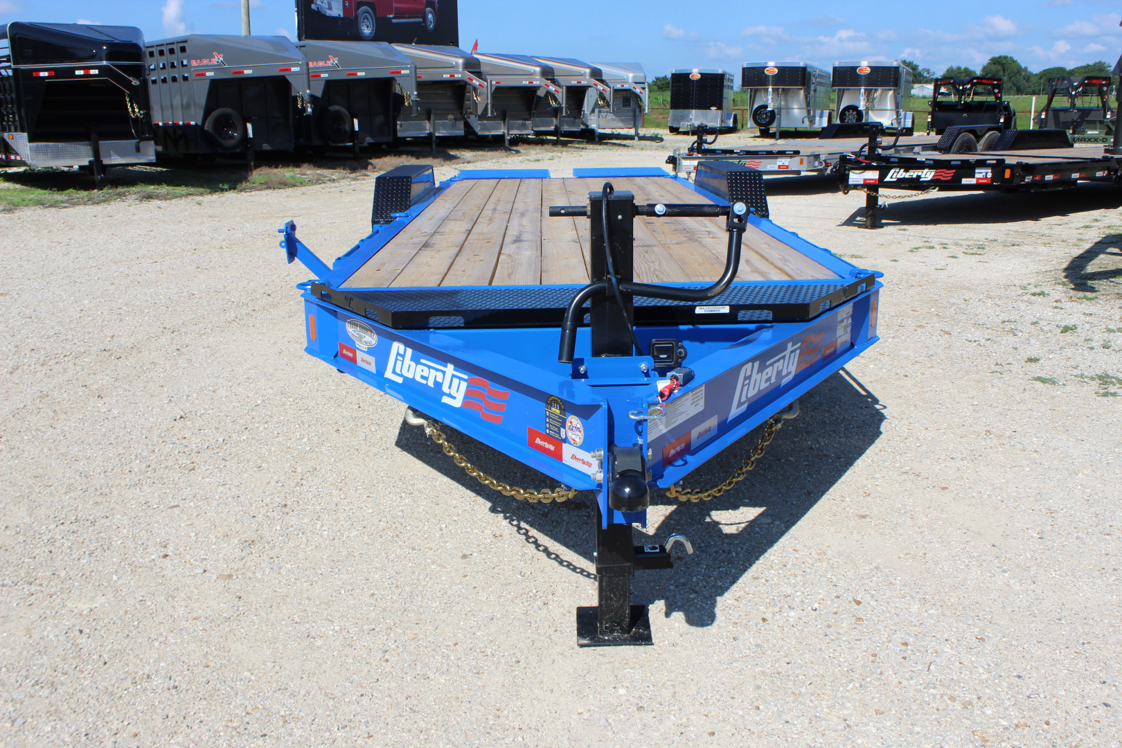 New 2025 LIBERTY LE 22' Equipment Trailer