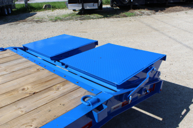 New 2025 LIBERTY LE 22' Equipment Trailer
