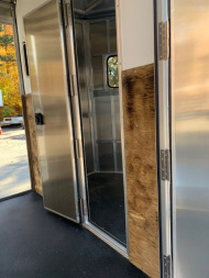 Used 2025 Frontier Trailers Ambassador 2H D/R Horse Trailer