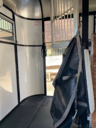 Used 2004 Kingston Trailers Briarwood Horse Trailer