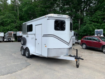 Used 2018 Kingston Trailers 2h Std Plus Horse Trailer