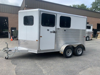 New 2025 Frontier Trailers Colt 2h Slant combo Horse Trailer