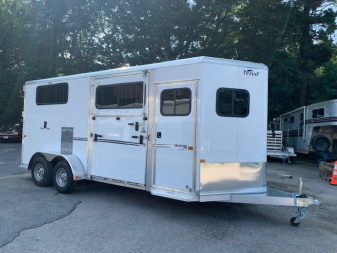 New 2025 Frontier Trailers 2H Warm blood Side Unload Horse Trailer