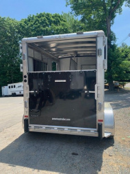 Used 2020 Sundowner Trailers Charter 2h GN Horse Trailer